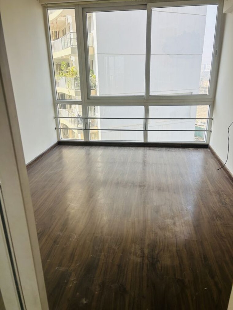 Room, emaar-palm-terraces-select 4 Bedroom 2450 Sq.Ft. Apartment In Sector 66 Gurgaon 10141579