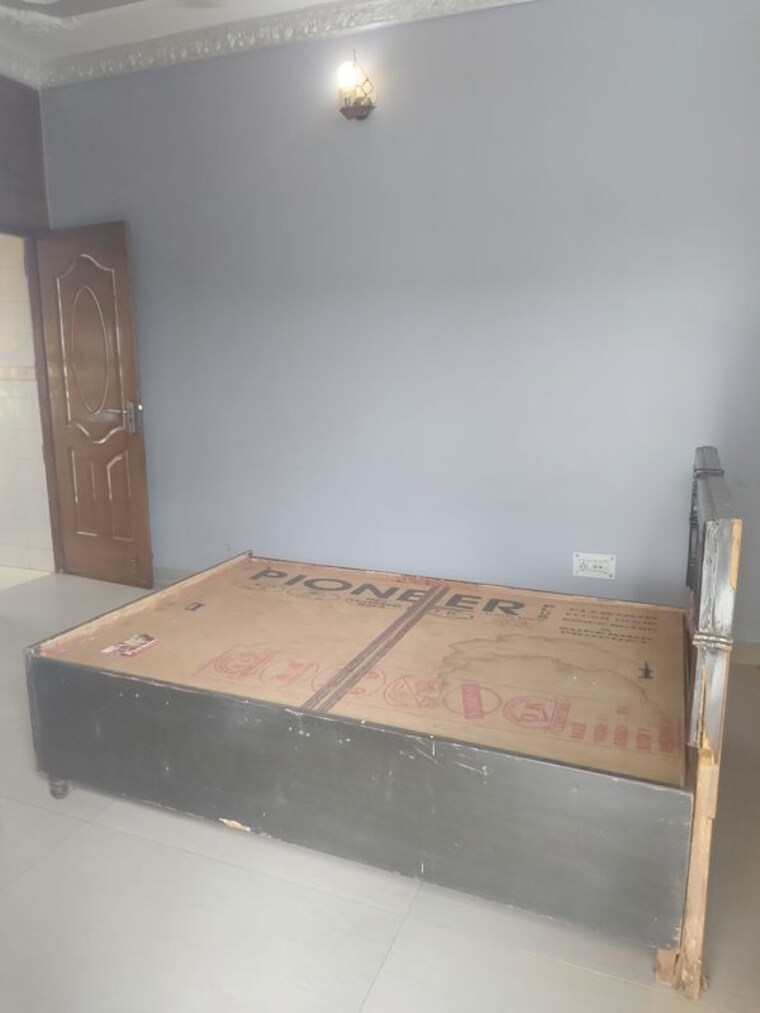 Bedroom, sarita vihar 1 Bedroom 500 Sq.Ft. Apartment In Sarita Vihar Delhi 10141708