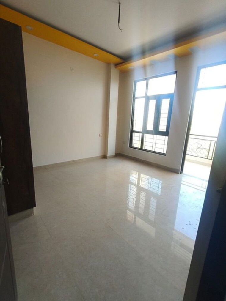 Room, indira nagar 2 Bedroom 1250 Sq.Ft. Apartment In Indira Nagar Lucknow 10141914