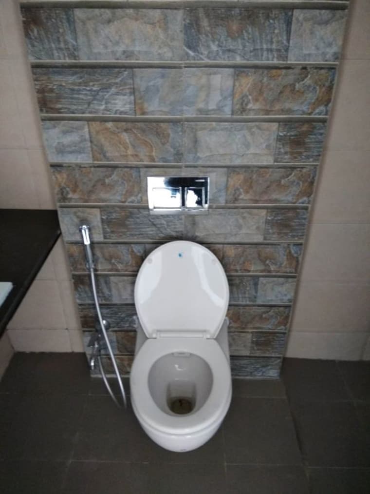 Bathroom, sunshine-court 3 Bedroom 1650 Sq.Ft. Apartment In Kalyani Nagar Pune 10141936