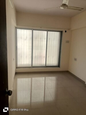 Room in 2 BHK Apartment at Rekha CHS Wadala, Wadala – for Rent