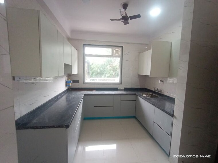 Kitchen, vasant kunj 3 Bedroom 1200 Sq.Ft. Builder Floor In Vasant Kunj Delhi 10142002