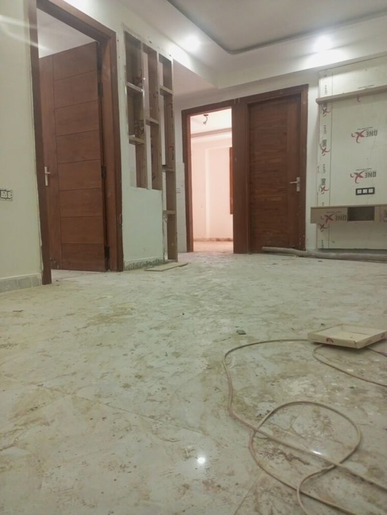 Room, srs-apartments 2 Bedroom 1050 Sq.Ft. Builder Floor In Sector 73 Noida 10142006