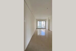 Building Lobby in 3 BHK Apartment at Hitech Dwarka, Kharghar Sector 19 – for Sale