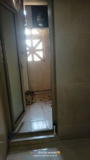 Bathroom in 3 BHK Builder Floor at Vijay Nagari – for Rent