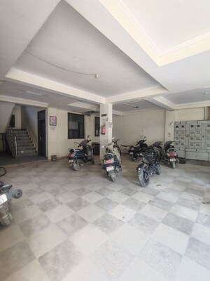 Parking in 1 BHK Builder Floor at Bindal Enclave, Phi Iv Greater Noida – for Sale