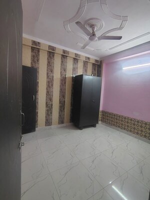 Room in 1 BHK Builder Floor at Bindal Enclave, Phi Iv Greater Noida – for Sale