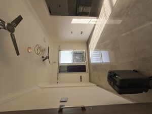 1 BHK Apartment For Rent in Crescent Silverwoods, Powai