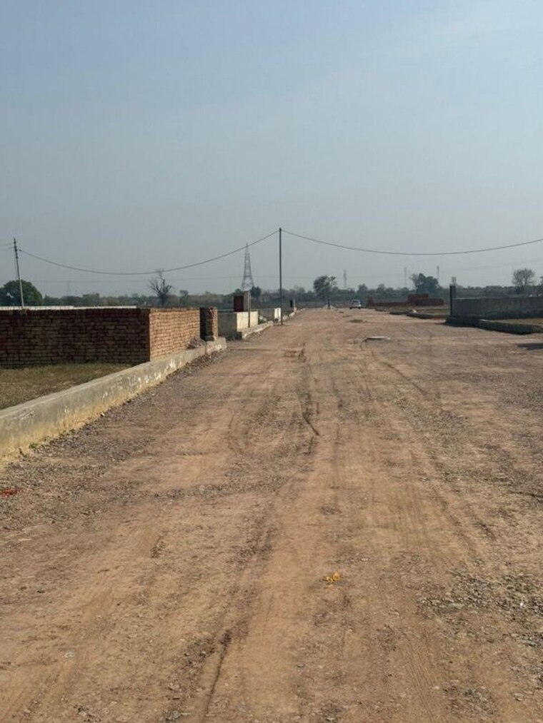 undefined, sector 17a yamuna expressway  100 Sq.Yd. Plot In Sector 17a Yamuna Expressway Greater Noida 10141946
