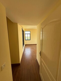3 BHK + Pooja Room,Servant Room,Study Room,Extra Room,Basement,Store Room Apartment For Sale in HIG Apartments