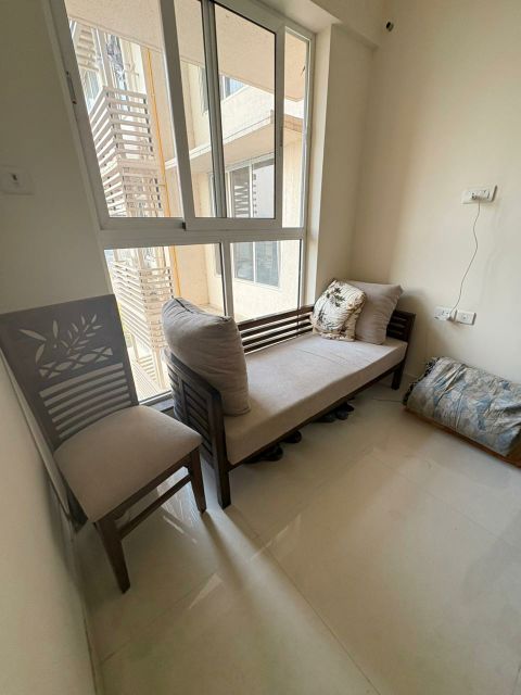 1.5 BHK Apartment For Rent in Sheth Avante