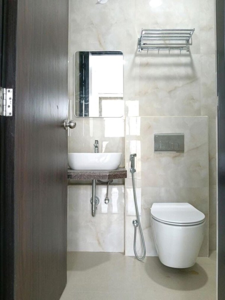 Attached Bathroom, raymond-ten-x-habitat 2 Bedroom 798 Sq.Ft. Apartment In Pokhran Road No Two Thane 10130143
