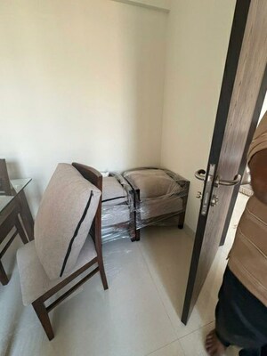 Staircase in 1.5 BHK Apartment at Sheth Avante, Kanjurmarg West – for Rent