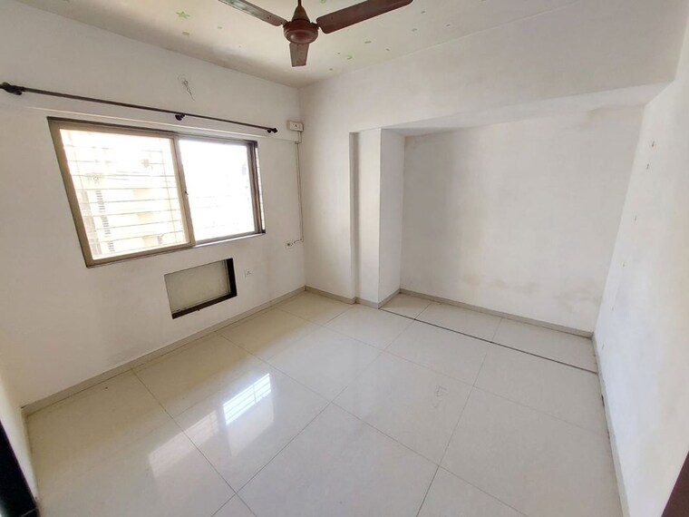 Room, owale 2 Bedroom 750 Sq.Ft. Builder Floor In Owale Thane 10142206