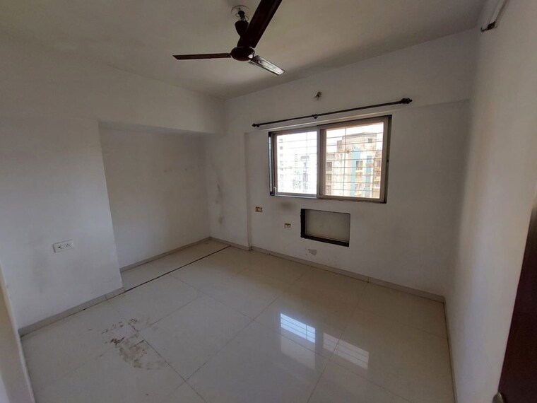 Room, owale 2 Bedroom 750 Sq.Ft. Builder Floor In Owale Thane 10142206