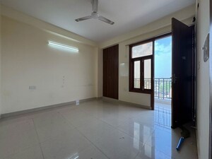 Room in 1 BHK Apartment at Palm Residency Chhatarpur, Chattarpur – for Rent