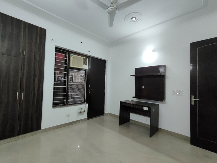 Living Room, sector 45 2 Bedroom 1500 Sq.Ft. Builder Floor In Sector 45 Gurgaon 10142329