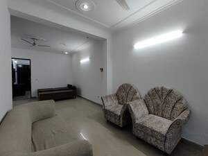 2 BHK Builder Floor For Rent in Sector 45
