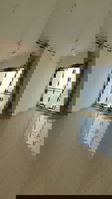 2 BHK +  760 Sq.Ft. Apartment in Dosti Eastern Bay