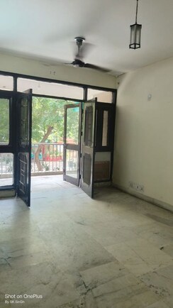 3.5 BHK + Extra Room Apartment For Rent in Dwarka