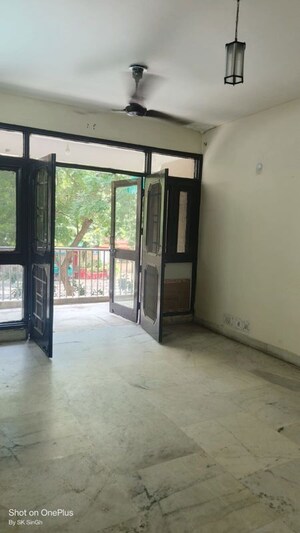 3.5 BHK Apartment For Rent in Dwarka