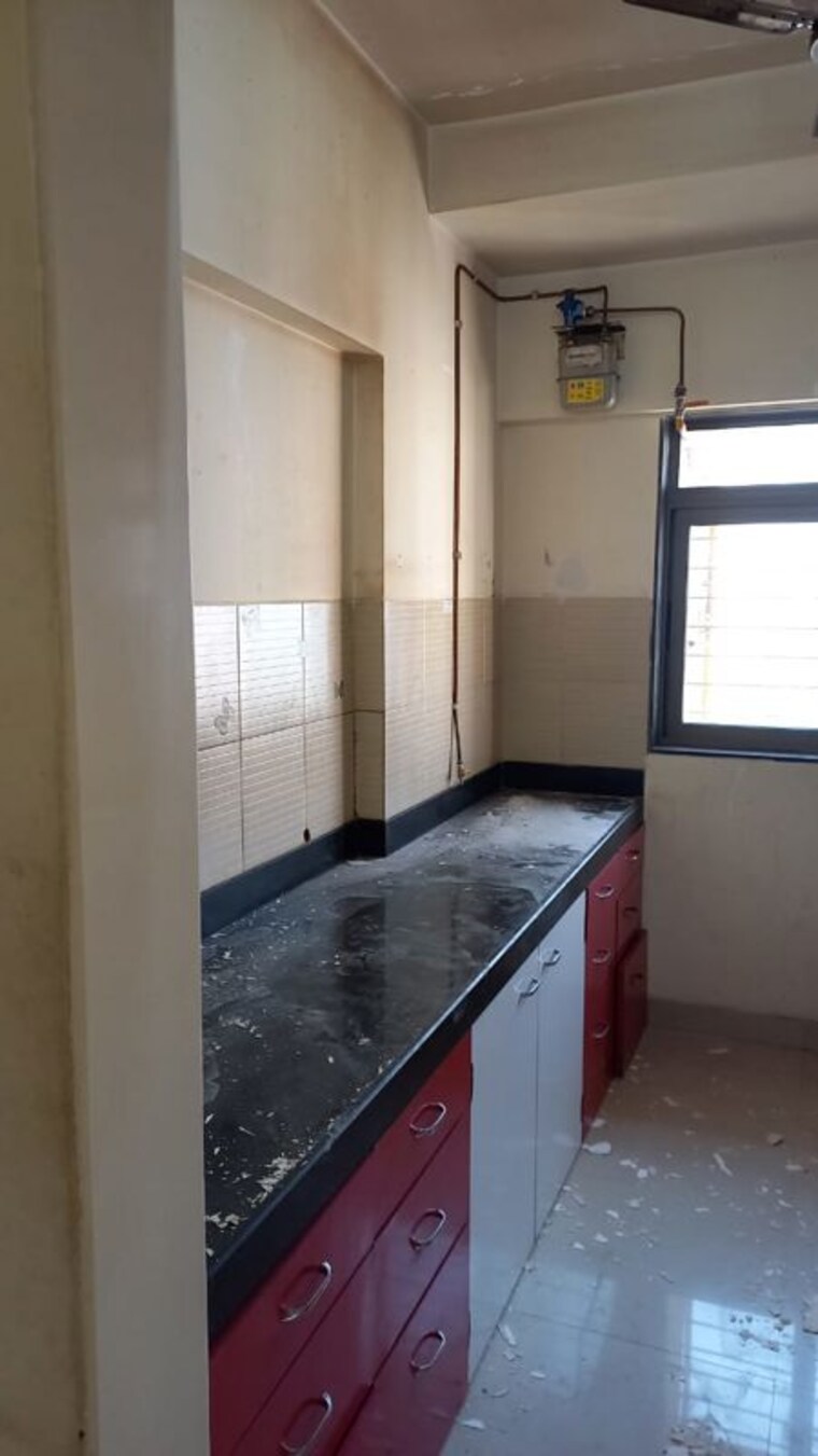 Kitchen, thane east 2.5 Bedroom 1000 Sq.Ft. Builder Floor In Thane East Thane 10142343