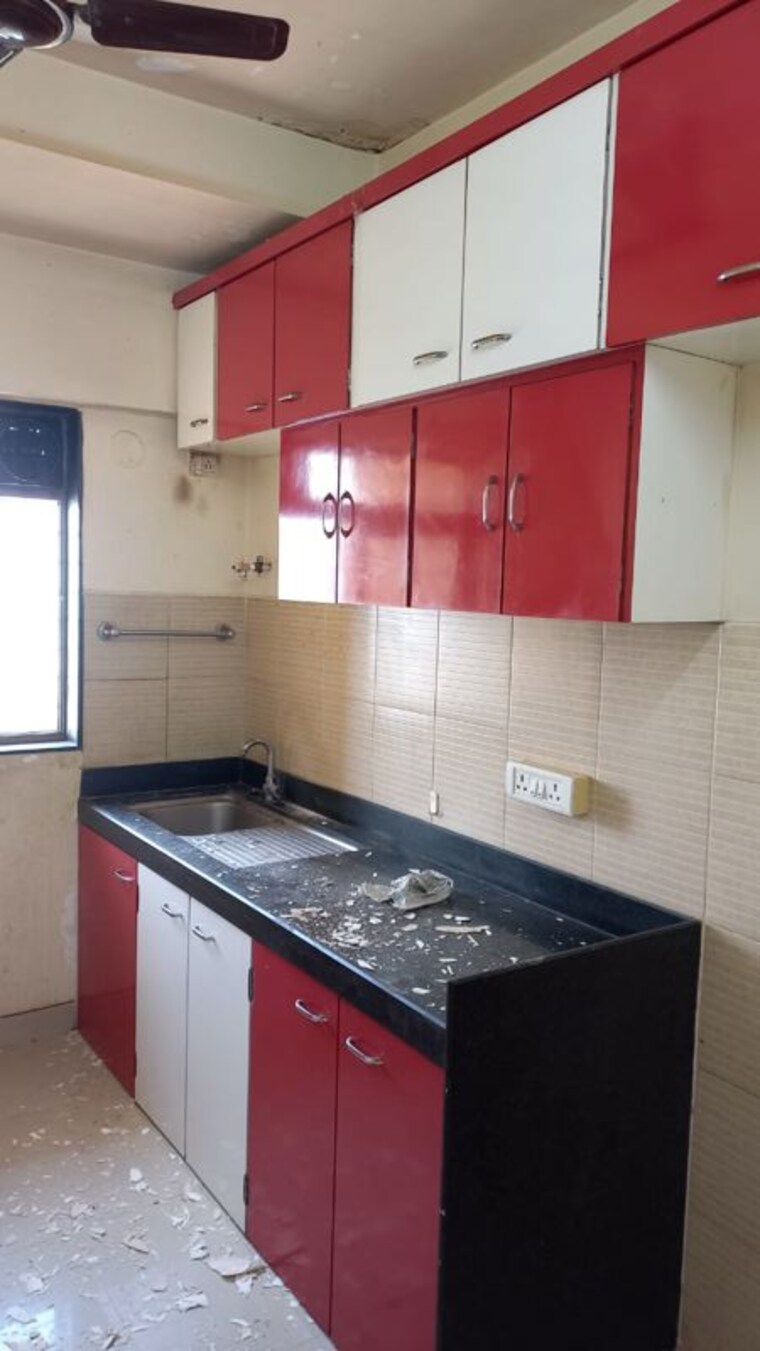 Kitchen, thane east 2.5 Bedroom 1000 Sq.Ft. Builder Floor In Thane East Thane 10142343