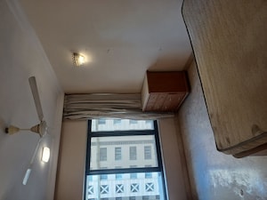 Furnished Amenities in 2 BHK Apartment at Raheja Classique, Andheri West – for Sale