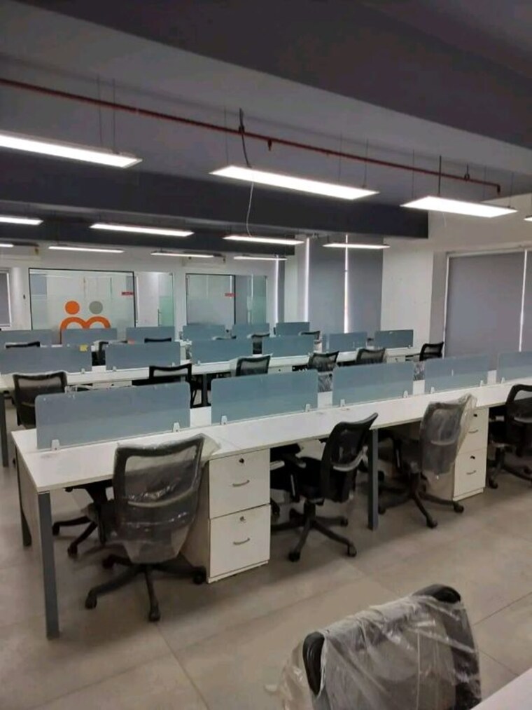 Team Area, sector 3 Commercial Office Space 3000 Sq.Ft. In Sector 3 Noida 10142361