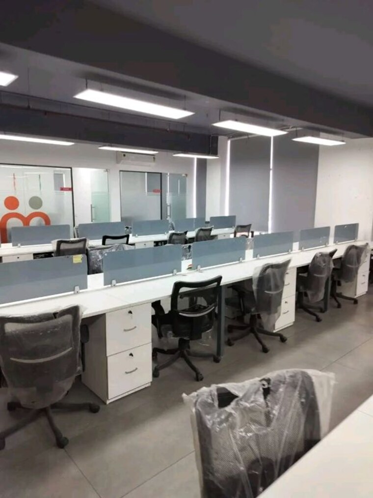 Team Area, sector 3 Commercial Office Space 3000 Sq.Ft. In Sector 3 Noida 10142361