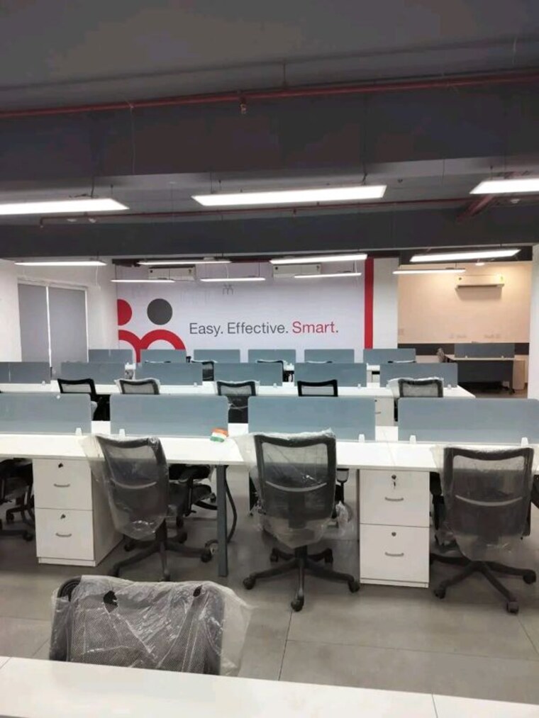 Team Area, sector 3 Commercial Office Space 3000 Sq.Ft. In Sector 3 Noida 10142361