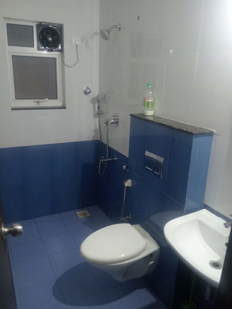 Bathroom, porvorim 2 Bedroom 1000 Sq.Ft. Apartment In Porvorim Goa 10142372