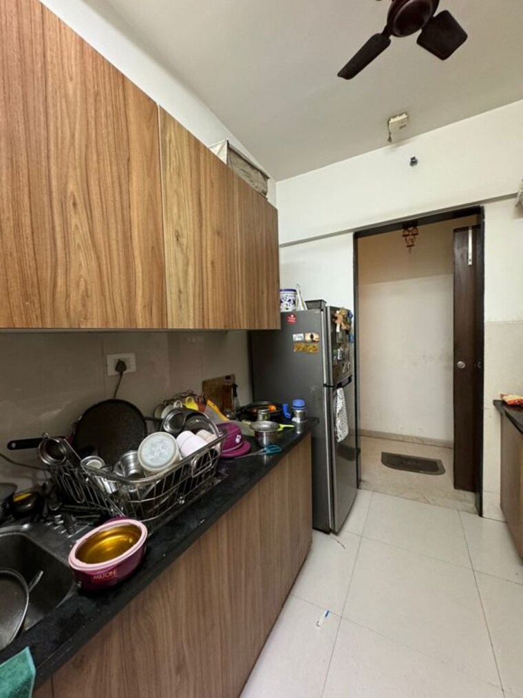 Kitchen, thane east 2.5 Bedroom 1000 Sq.Ft. Builder Floor In Thane East Thane 10142360