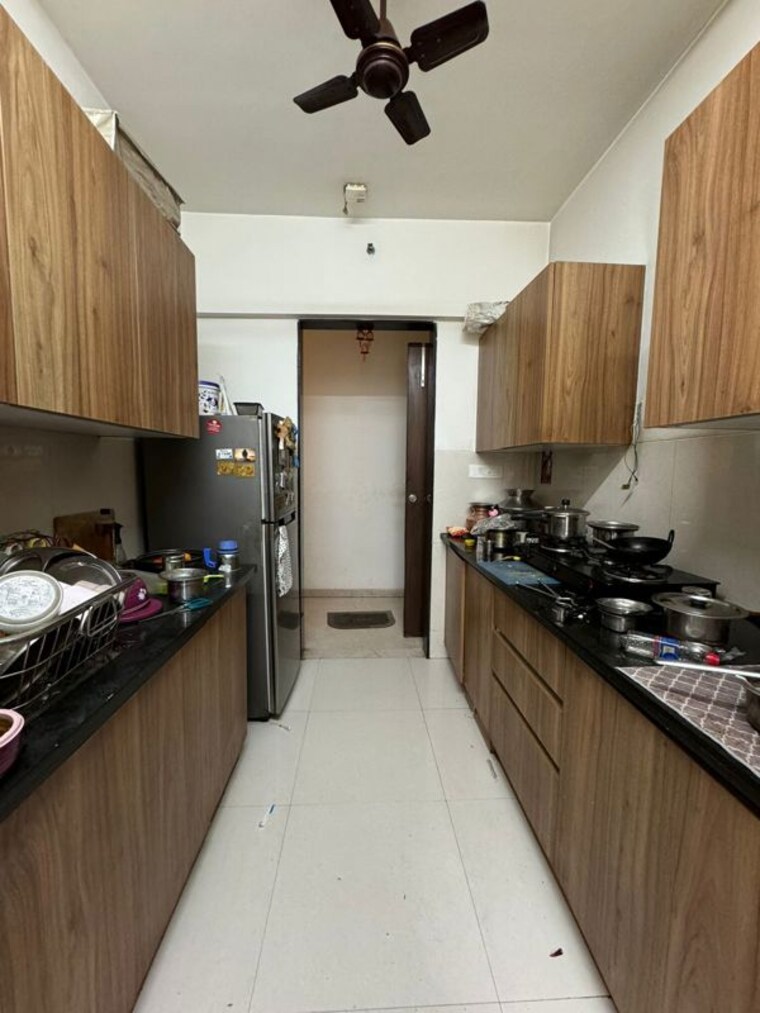 Kitchen, thane east 2.5 Bedroom 1000 Sq.Ft. Builder Floor In Thane East Thane 10142360