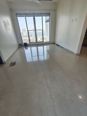 Room in 2 BHK Apartment at Chandak Cornerstone, Worli – for Rent