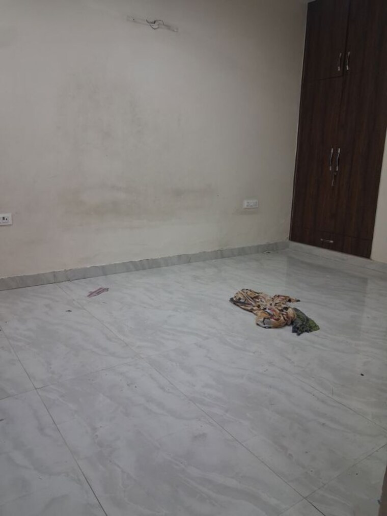 Room, sector 37 3 Bedroom 2200 Sq.Ft. Builder Floor In Sector 37 Faridabad 10083835