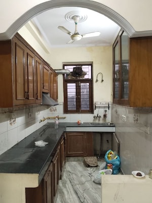 Kitchen in 3 BHK Builder Floor at Sector 37 – for Rent
