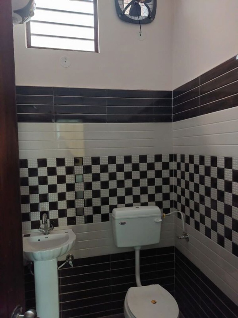 Kitchen, prem nagar 4 Bedroom 1800 Sq.Ft. Independent House In Prem Nagar Dehradun 10142395