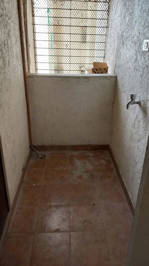  3 BHK Builder Floor at Thane East – for Rent