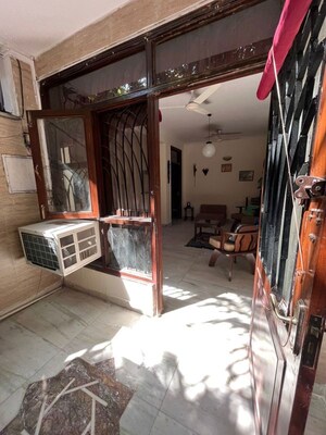 Balcony in 1 BHK Builder Floor at Nizamuddin East – for Rent
