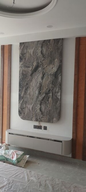 Room in 3 BHK Builder Floor at Sector 84 – for Sale