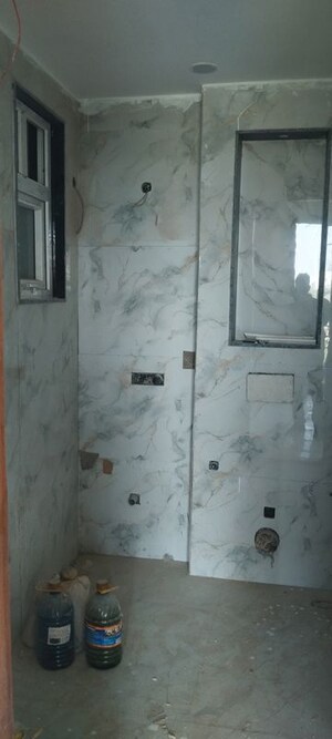 Bathroom in 3 BHK Builder Floor at Sector 84 – for Sale