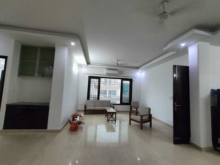 Living Room, sector 45 3 Bedroom 2500 Sq.Ft. Builder Floor In Sector 45 Gurgaon 10142716