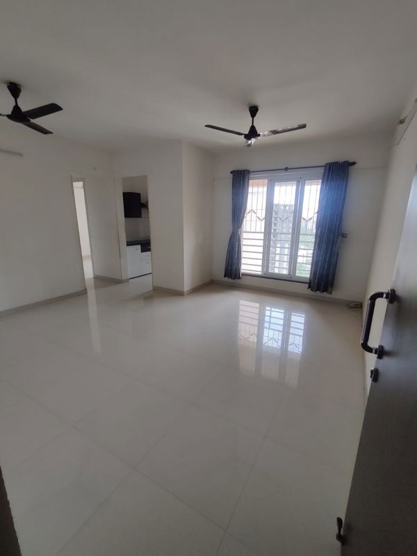 2 BHK + Store Room Builder Floor For Rent in Thane East