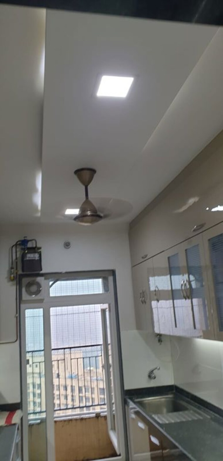 Kitchen, rustomjee-azziano-wing-i 3 Bedroom 1180 Sq.Ft. Apartment In Thane West Thane 10140414