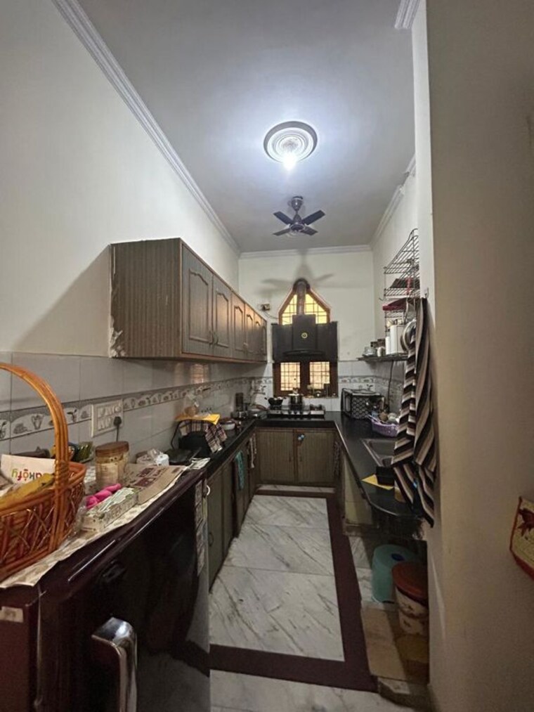 undefined, sector 22b 2 Bedroom 200 Sq.Yd. Builder Floor In Sector 22b Gurgaon 10142947