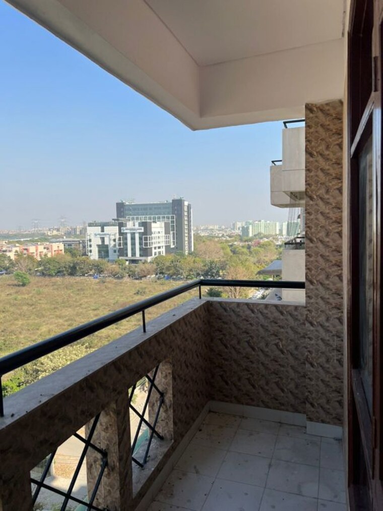 Balcony, sector 18 dwarka 4 Bedroom 1800 Sq.Ft. Apartment In Sector 18 Dwarka Delhi 10143017