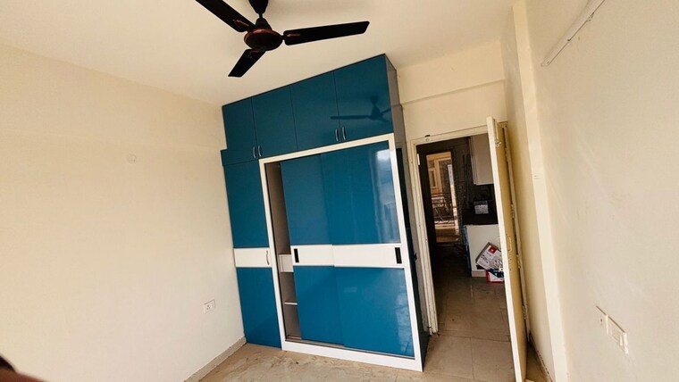 Master Bedroom, signature-the-millennia-3 2.5 Bedroom 800 Sq.Ft. Apartment In Sector 37d Gurgaon 10142957