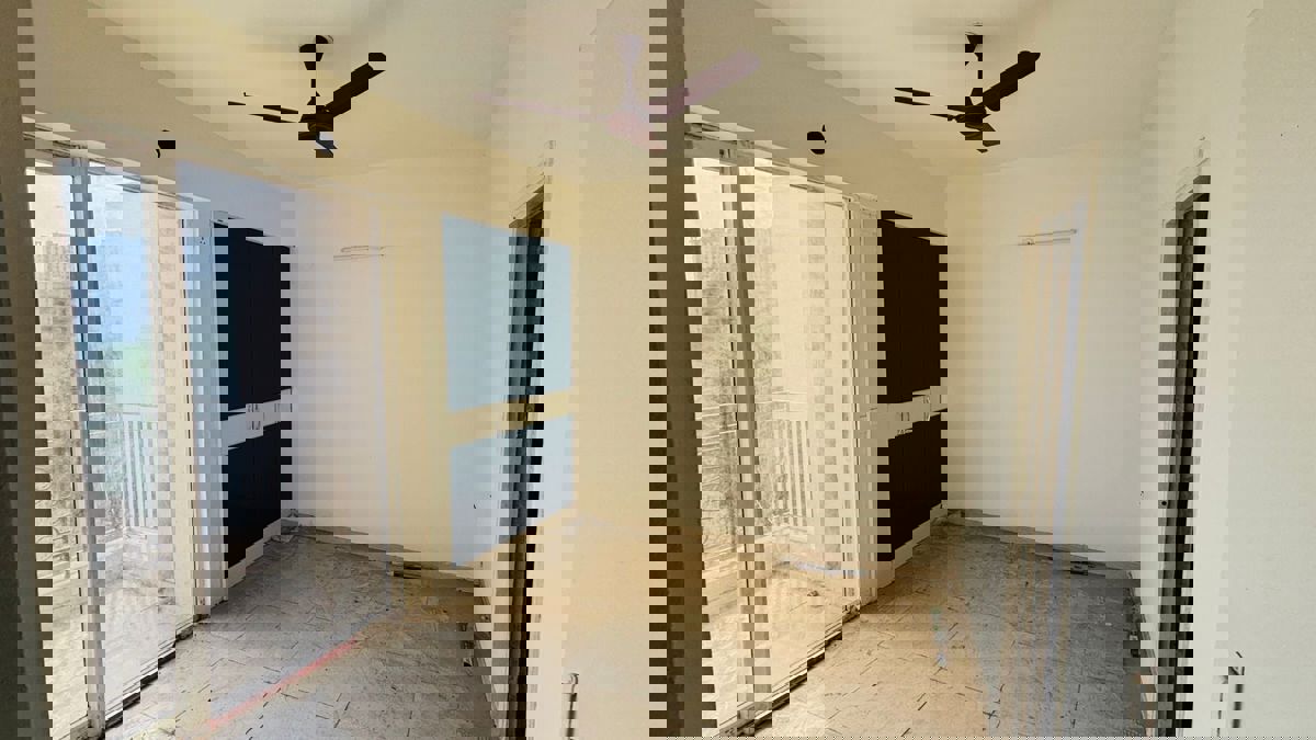 2.5 BHK 800 Sq.Ft. Apartment in Signature The Millennia 3