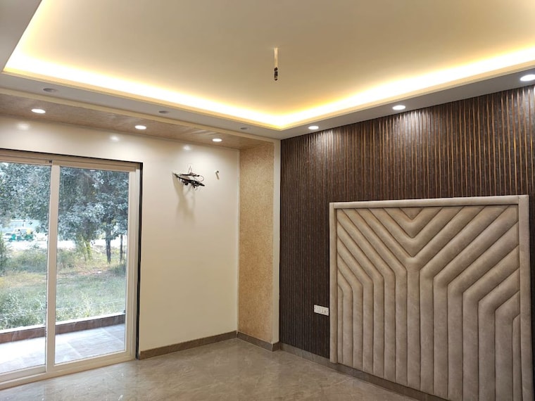 Room, sector 84 4 Bedroom 503 Sq.Yd. Builder Floor In Sector 84 Faridabad 10143133